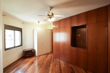 Apartamento à venda com 145m², 3 quartos e 3 vagasSuíte