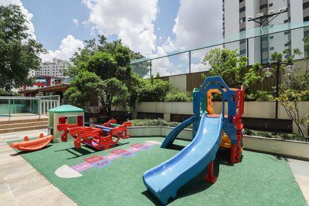 Apartamento à venda com 145m², 3 quartos e 3 vagasPlayground