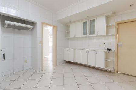 Apartamento à venda com 2 quartos, 230m² em Higienópolis, São Paulo