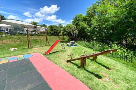 Apartamento à venda com 47m², 2 quartos e 1 vaga Apartamento à venda com 47m², 2 quartos e 1 vagaÁrea comum - Playground