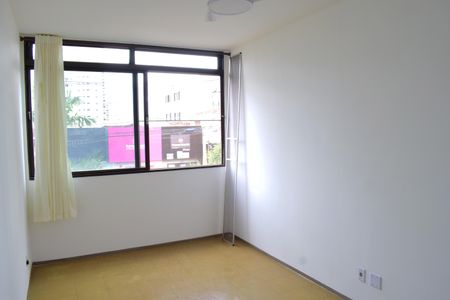 Apartamento para alugar com 47m², 1 quarto e 1 vagaSala