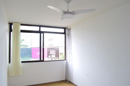 Apartamento para alugar com 47m², 1 quarto e 1 vagaSala