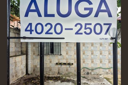 Casa para alugar com 110m², 3 quartos e 1 vaga Casa para alugar com 110m², 3 quartos e 1 vagaFachada - Plaquinha