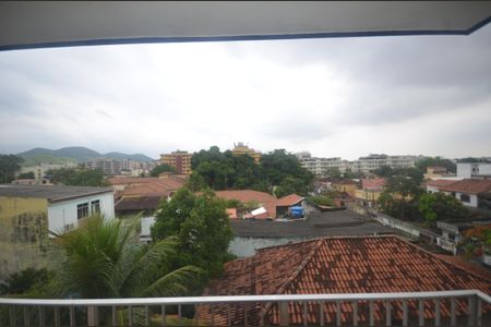 Vista da Sala de apartamento para alugar com 2 quartos, 95m² em Praça Seca, Rio de Janeiro
