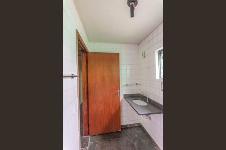 Casa à venda com 300m², 3 quartos e 4 vagasBanheiro