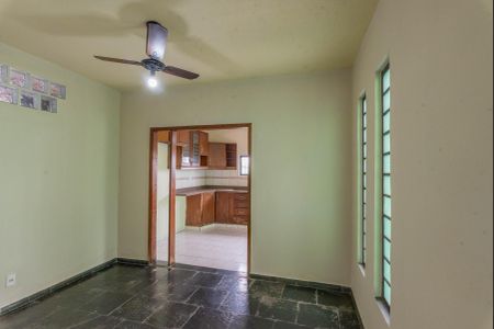 Casa à venda com 300m², 3 quartos e 4 vagasSala de Jantar