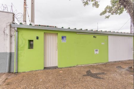 Casa à venda com 300m², 3 quartos e 4 vagasPlaquinha