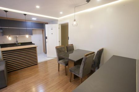 Sala de apartamento para alugar com 2 quartos, 48m² em Anil, Rio de Janeiro