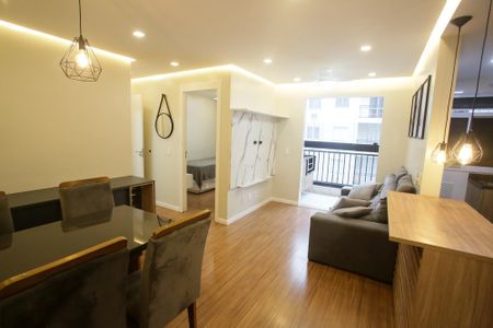 Sala de apartamento para alugar com 2 quartos, 48m² em Anil, Rio de Janeiro