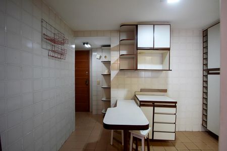 Apartamento para alugar com 83m², 2 quartos e 1 vaga