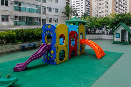 Apartamento para alugar com 83m², 2 quartos e 1 vaga