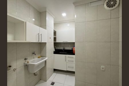 Apartamento para alugar com 58m², 2 quartos e sem vagaCozinha/ área de serviço 