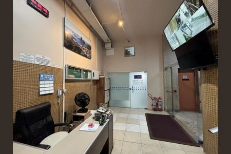 Apartamento para alugar com 58m², 2 quartos e sem vagaPortaria