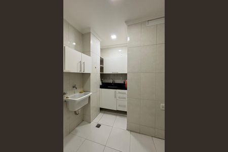 Apartamento para alugar com 58m², 2 quartos e sem vagaCozinha/ área de serviço 