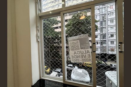 Apartamento para alugar com 58m², 2 quartos e sem vagaPlaca