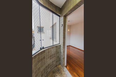 Varanda na Sala de apartamento para alugar com 2 quartos, 72m² em Santa Tereza, Belo Horizonte