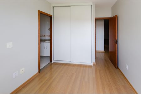 Apartamento para alugar com 110m², 3 quartos e 2 vagas Apartamento para alugar com 110m², 3 quartos e 2 vagasSuíte