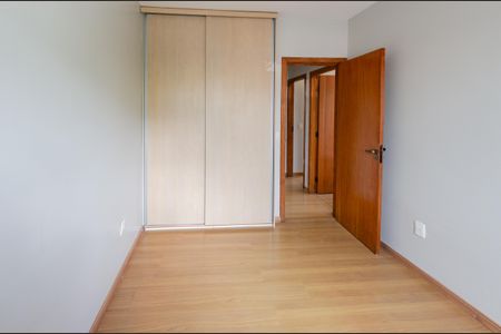 Apartamento para alugar com 110m², 3 quartos e 2 vagas Apartamento para alugar com 110m², 3 quartos e 2 vagasQuarto 2