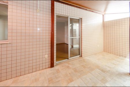 Apartamento para alugar com 110m², 3 quartos e 2 vagas Apartamento para alugar com 110m², 3 quartos e 2 vagasÁrea privativa