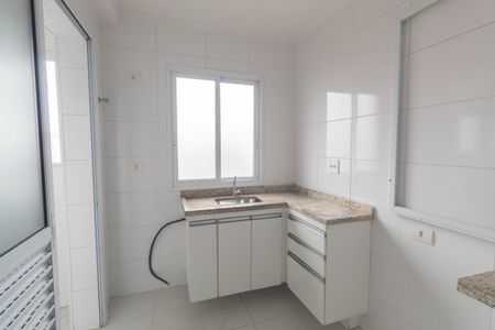 Apartamento para alugar com 60m², 2 quartos e 2 vagas Apartamento para alugar com 60m², 2 quartos e 2 vagasCozinha