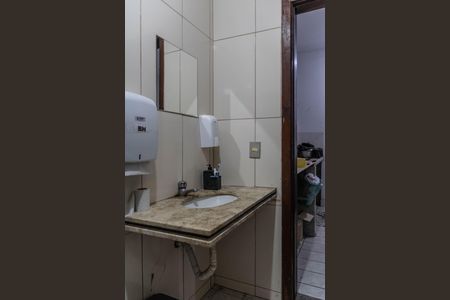 Casa para alugar com 85m², 3 quartos e sem vaga Casa para alugar com 85m², 3 quartos e sem vagaBanheiro Social