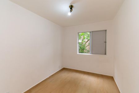 Quarto 1 de apartamento à venda com 2 quartos, 60m² em Vila Industrial, São Paulo