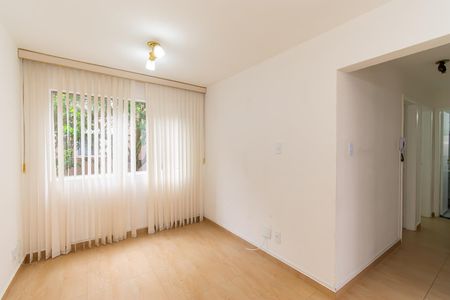 Sala de apartamento à venda com 2 quartos, 60m² em Vila Industrial, São Paulo
