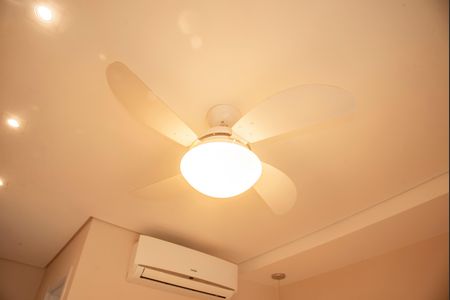 Apartamento para alugar com 97m², 3 quartos e 2 vagasSuíte