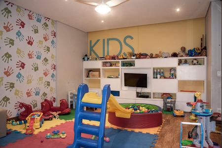 Apartamento para alugar com 97m², 3 quartos e 2 vagas Apartamento para alugar com 97m², 3 quartos e 2 vagasÁrea comum - Brinquedoteca