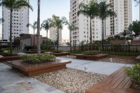 Apartamento para alugar com 97m², 3 quartos e 2 vagas Apartamento para alugar com 97m², 3 quartos e 2 vagasÁrea comum - Pátio central