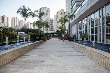 Apartamento para alugar com 97m², 3 quartos e 2 vagas Apartamento para alugar com 97m², 3 quartos e 2 vagasÁrea comum - Pátio central