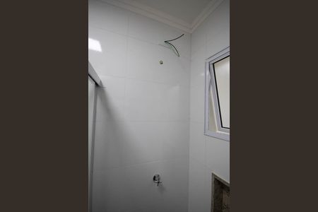 Banheiro de apartamento para alugar com 1 quarto, 42m² em Tucuruvi, São Paulo