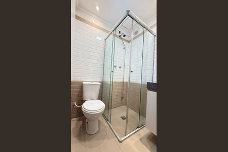 Banheiro de apartamento à venda com 2 quartos, 49m² em Morro Santana, Porto Alegre