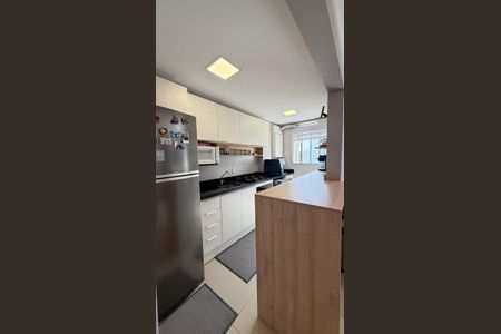 Cozinha de apartamento à venda com 2 quartos, 49m² em Morro Santana, Porto Alegre