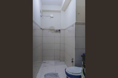 Banheiro de casa para alugar com 3 quartos, 75m² em Betânia, Belo Horizonte