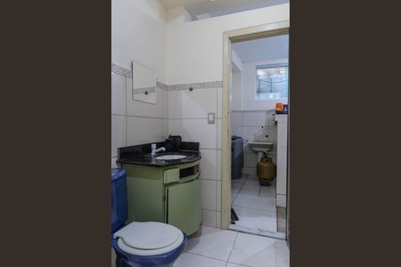 Banheiro de casa para alugar com 3 quartos, 75m² em Betânia, Belo Horizonte