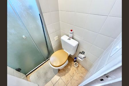 Apartamento à venda com 36m², 1 quarto e 1 vaga Apartamento à venda com 36m², 1 quarto e 1 vagaBanheiro da Suíte