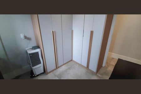 Apartamento à venda com 83m², 3 quartos e 2 vagasQuarto 2