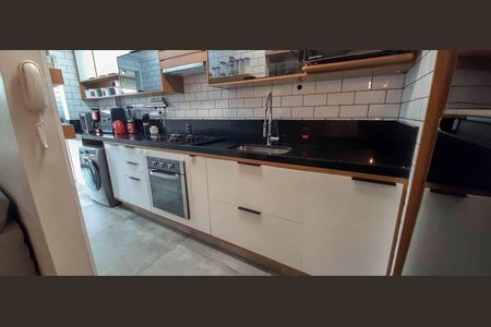 Apartamento à venda com 83m², 3 quartos e 2 vagasCozinha