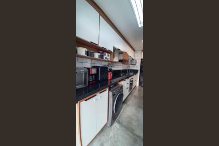 Apartamento à venda com 83m², 3 quartos e 2 vagasÁrea de Serviço