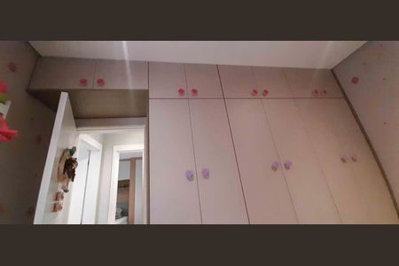 Apartamento à venda com 83m², 3 quartos e 2 vagasQuarto 1