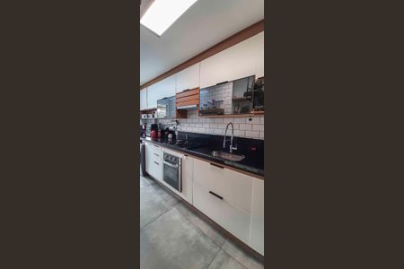 Apartamento à venda com 83m², 3 quartos e 2 vagasCozinha