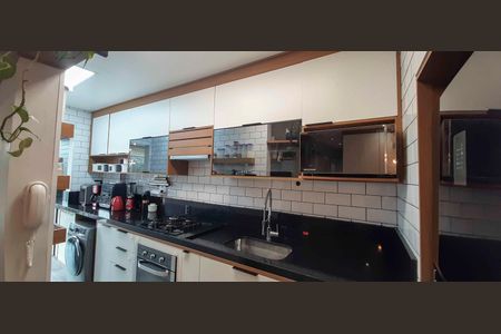 Apartamento à venda com 83m², 3 quartos e 2 vagasCozinha