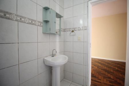 Apartamento à venda com 72m², 2 quartos e sem vagaBanheiro