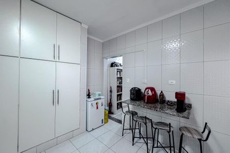 Casa para alugar com 300m², 2 quartos e 1 vaga Casa para alugar com 300m², 2 quartos e 1 vagaCozinha
