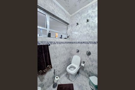 Casa para alugar com 300m², 2 quartos e 1 vaga Casa para alugar com 300m², 2 quartos e 1 vagaBanheiro (Casa 2)