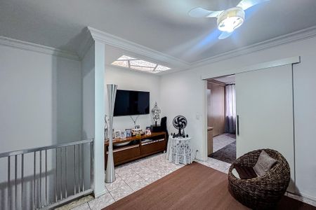 Casa para alugar com 300m², 2 quartos e 1 vaga Casa para alugar com 300m², 2 quartos e 1 vagaSala (Casa 2)