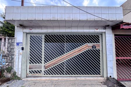 Casa para alugar com 300m², 2 quartos e 1 vaga Casa para alugar com 300m², 2 quartos e 1 vagaFachada - Plaquinha