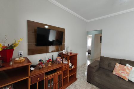 Casa à venda com 352m², 2 quartos e 3 vagasSala