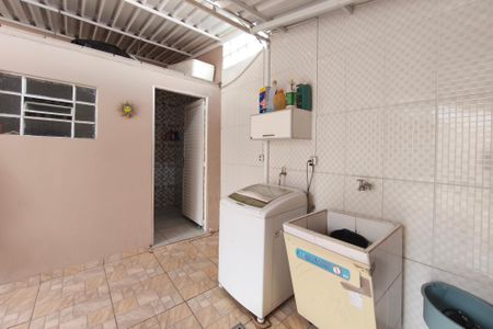 Casa à venda com 352m², 2 quartos e 3 vagasÁrea de Serviço